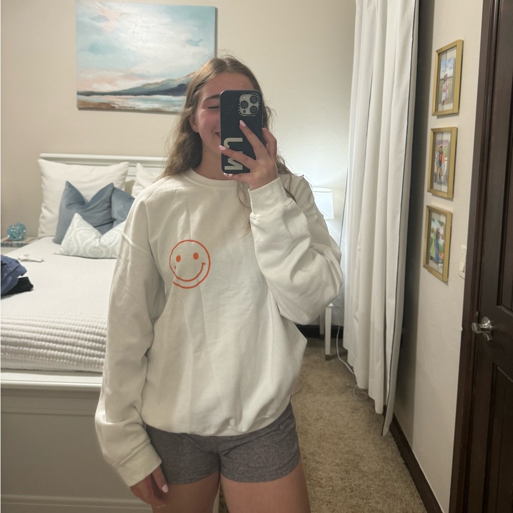 White Preppy Size Large Sweatshirt